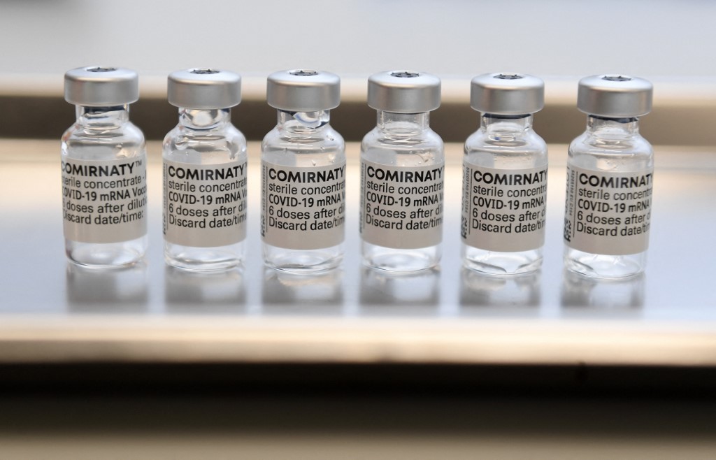 ¿Deberían todos recibir un refuerzo de vacuna contra el Covid-19? La opinión de los expertos