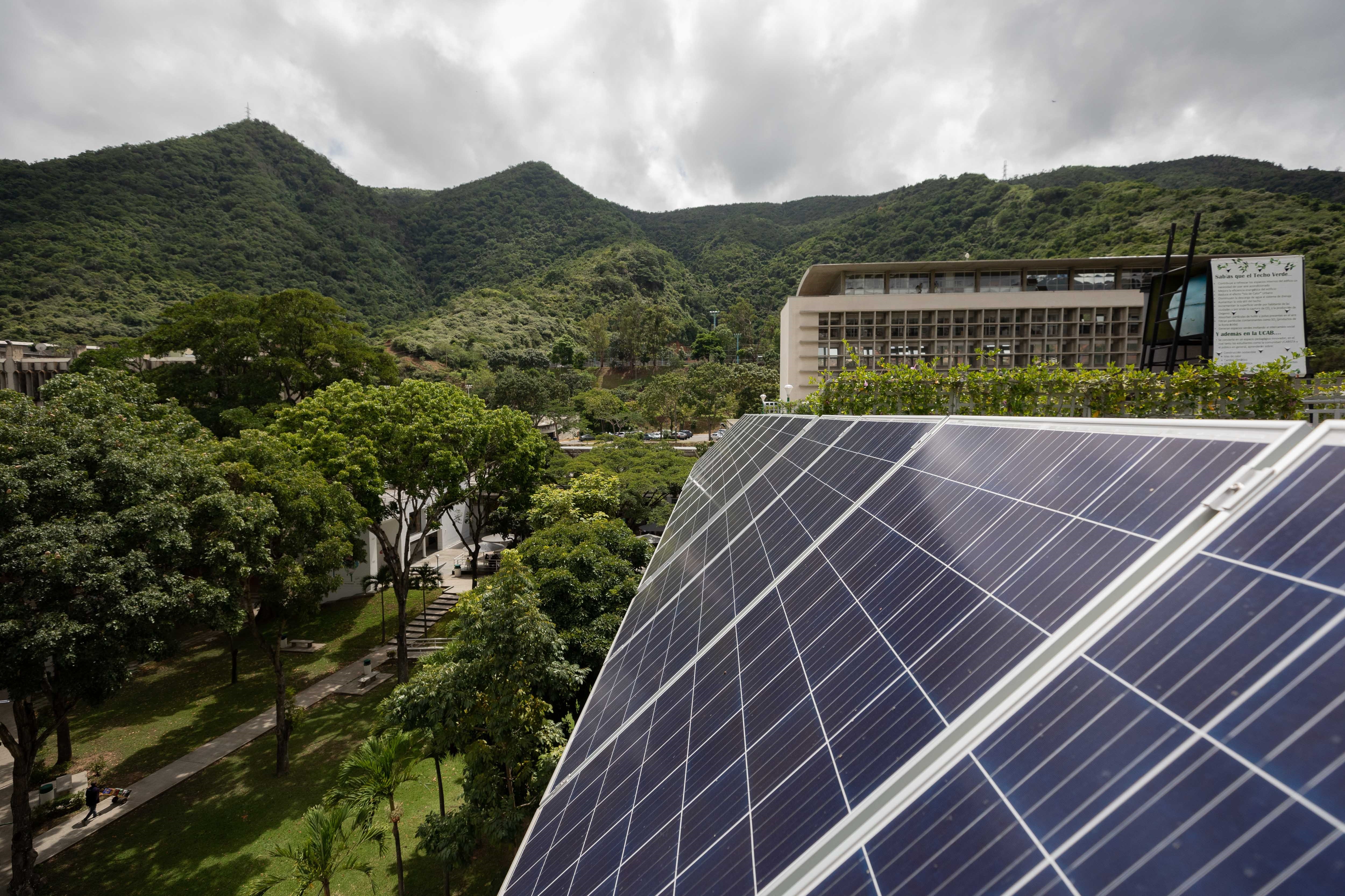 Paneles solares podrían ser la solución a la crisis eléctrica en Venezuela