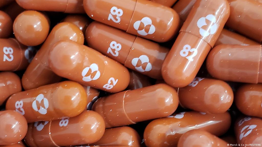 Autoridad europea aprueba pastillas antiCovid-19 de Merck para uso de emergencia