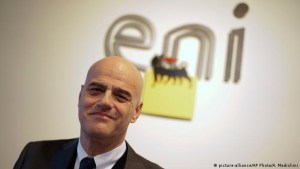 CEO de Eni: el petróleo crudo a USD 100 / b es posible pero “no sostenible”