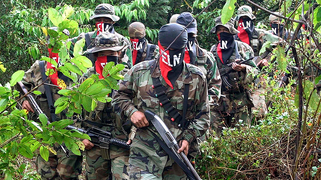 Importante arsenal de guerra del ELN fue ubicado en Arauca: el material fue hallado con camuflados de la Fanb