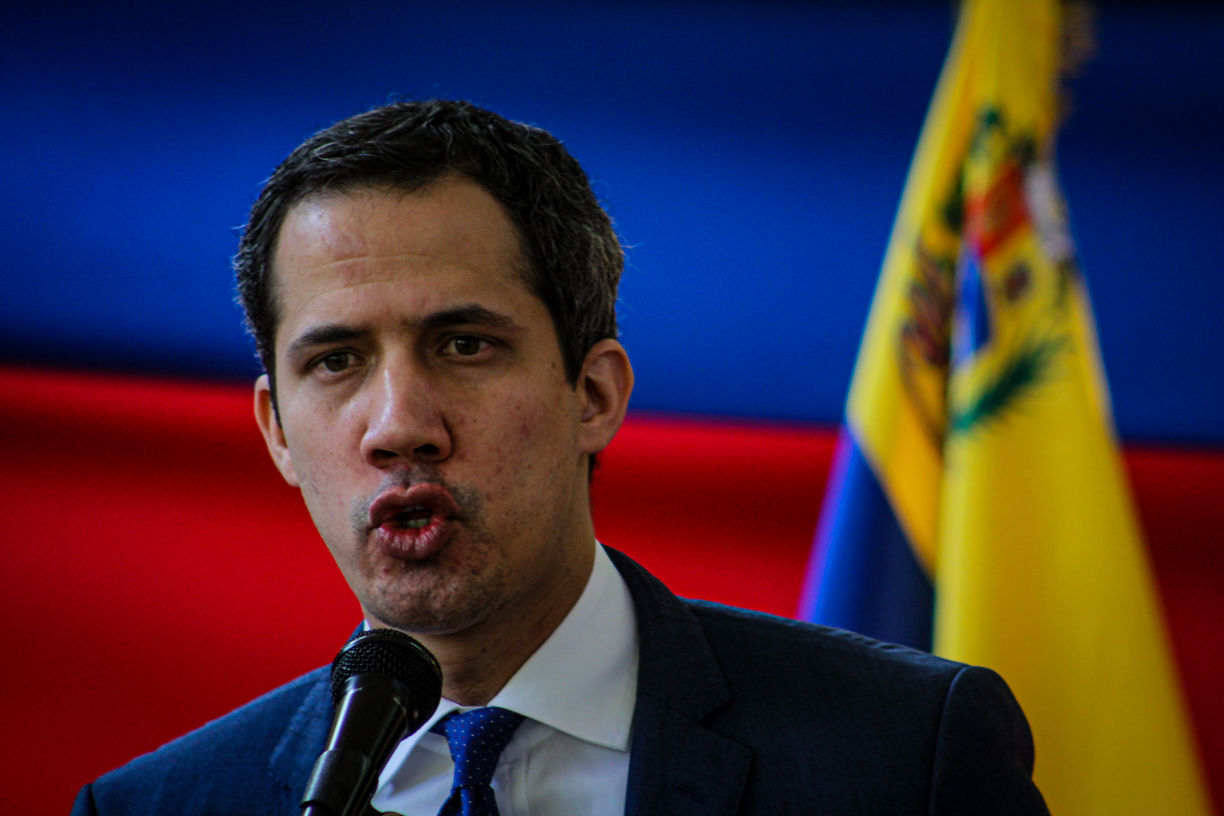 Ugalde asegura que sería un error plantearse la sustitución de Juan Guaidó