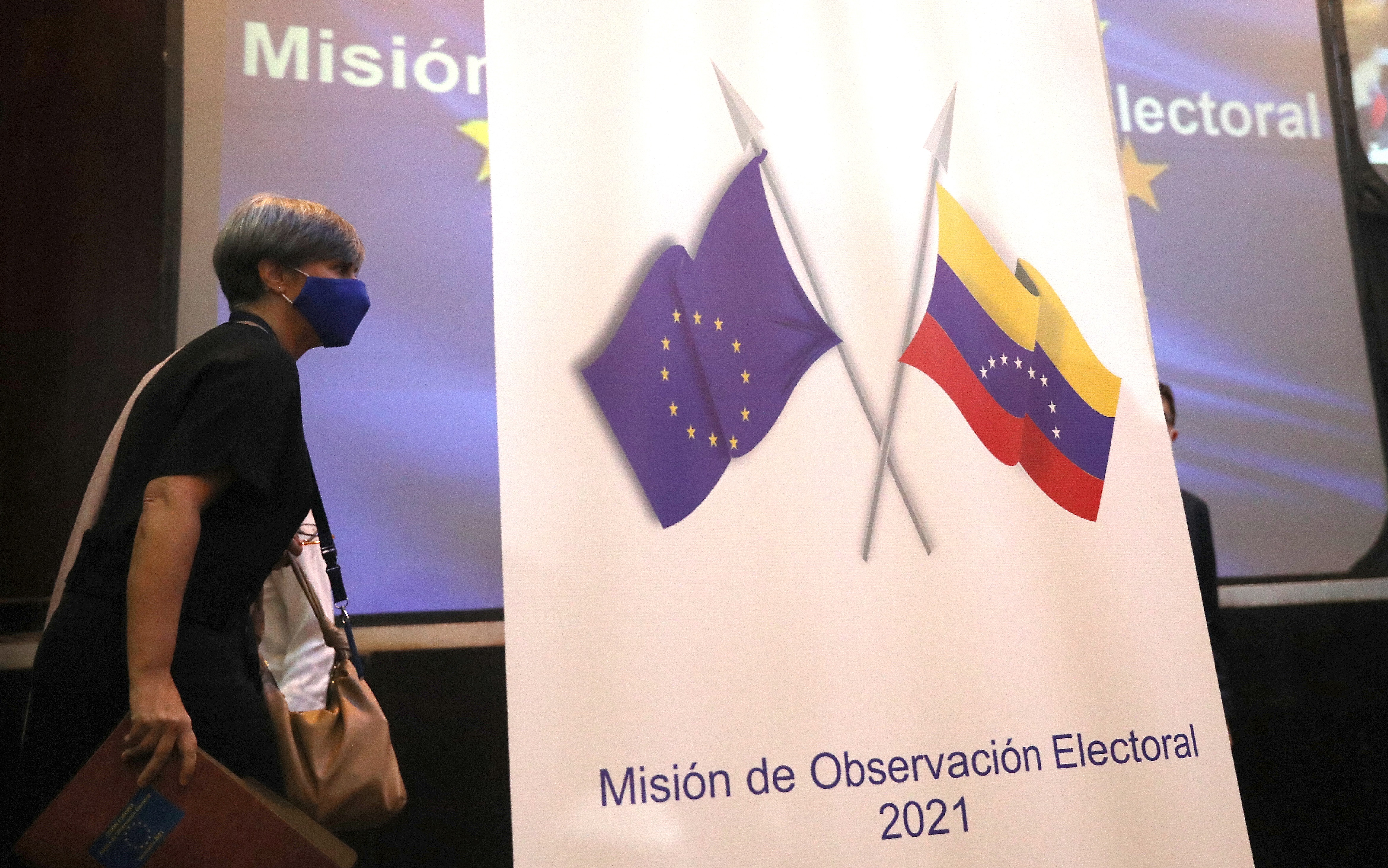 Misión de la UE realiza seguimiento a resultados en Barinas (Fotos)