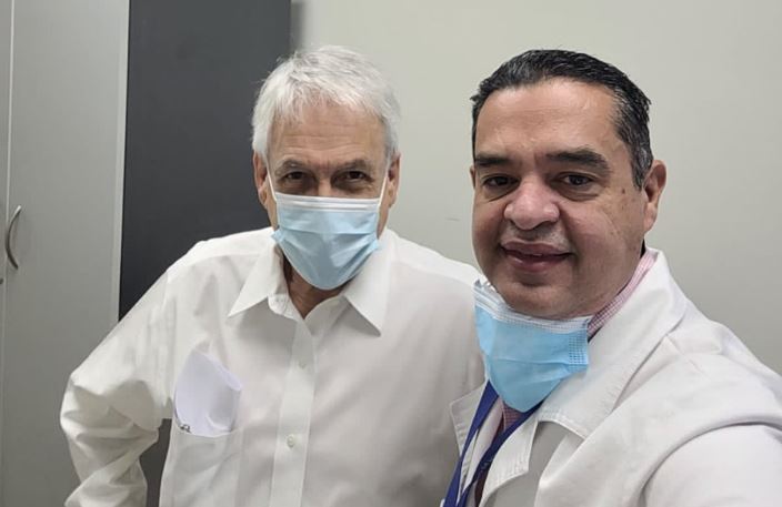 Carlos Naranjo, el médico venezolano que atendió al presidente Sebastián Piñera