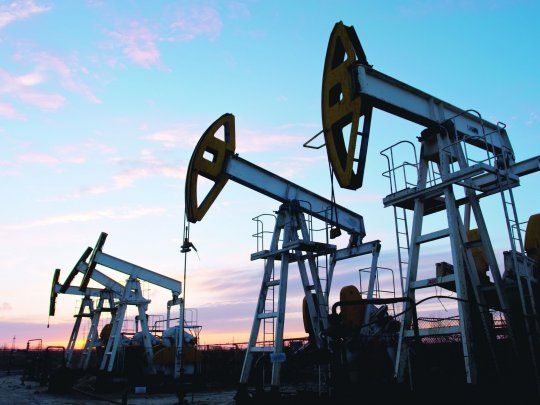 El inédito plan de EEUU y otras potencias para bajar el precio del petróleo