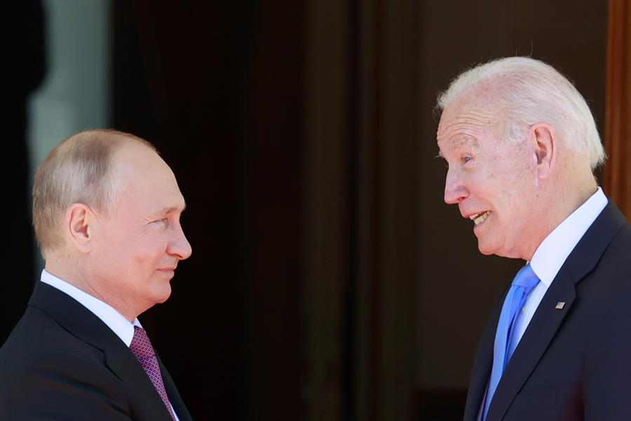 Biden no planea reunirse de momento con Putin ante escalada en Ucrania