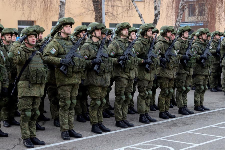 La alianza militar liderada por Rusia comienza a retirarse de Kazajistán
