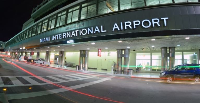 Tiroteo en el Aeropuerto Internacional de Miami dejó dos heridos