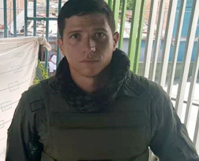 Golpes y costillas rotas: los siete días de tortura en contra del Teniente Marín Chaparro por el régimen de Maduro