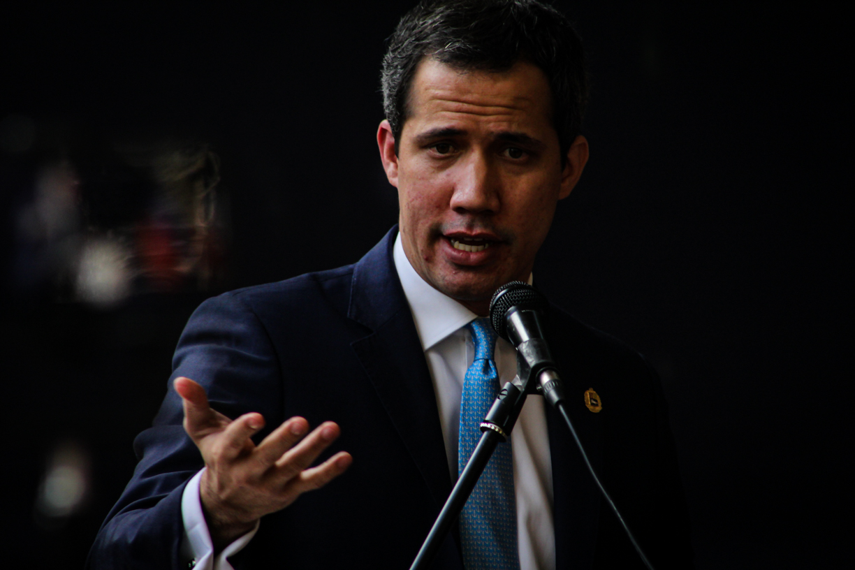 El contundente mensaje de Juan Guaidó tras la decisión de disolver el Gobierno interino