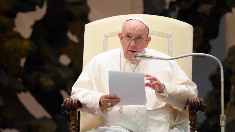 El papa Francisco apela a la fraternidad: “O somos hermanos o todo se derrumba”