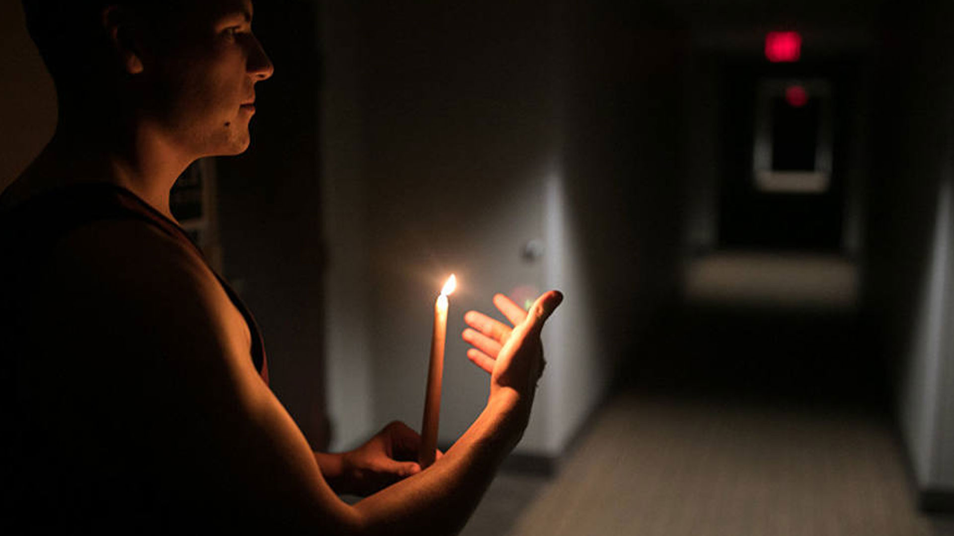 “Hasta cuándo este desastre”: En Punto Fijo denuncian que tienen 20 horas sin servicio eléctrico #23Mar
