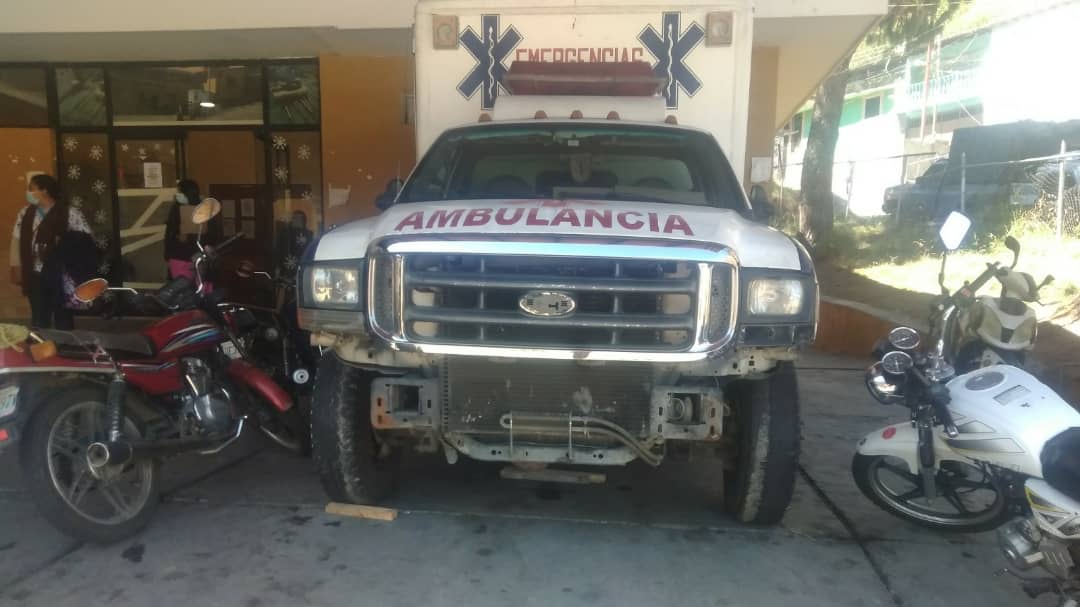 El Hospital de Timotes en Mérida cuenta con una sola ambulancia… y está dañada