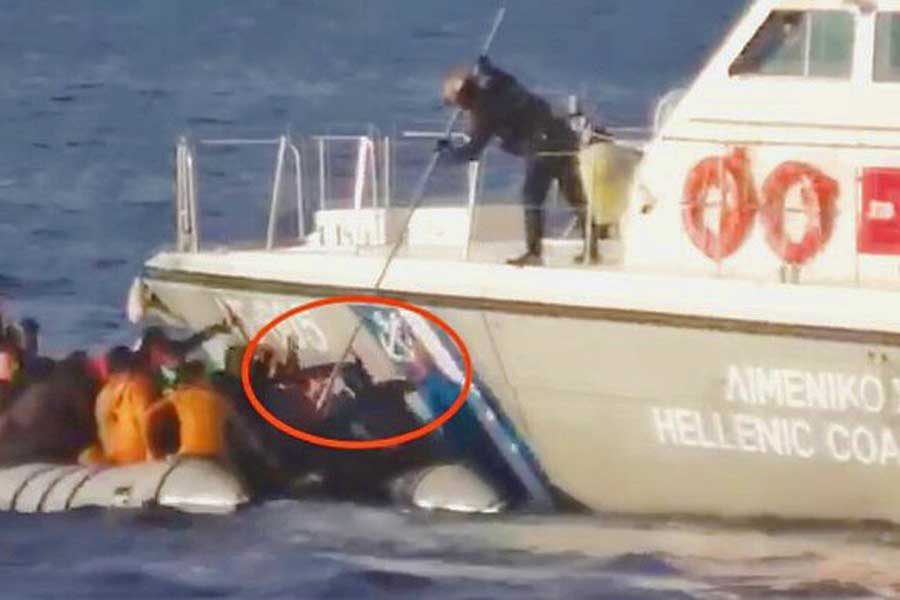 Dos migrantes mueren ahogados tras ser arrojados al mar por guardacostas griegos
