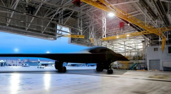 Ya está listo para volar el “B-21 Raider”, avión que puede bombardear sin ser detectado