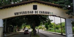 A jubilados de la Universidad de Carabobo les salieron “canas verdes” esperando sus prestaciones sociales