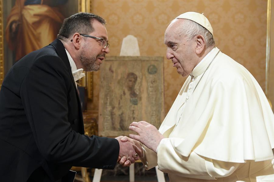 Embajador ucraniano en el Vaticano ve al papa Francisco como “un socio” que quiere parar la guerra