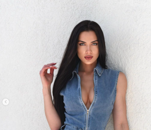 Son morados y pegados: El atuendo abusador de Georgina Mazzeo que tiene a todos sudando