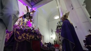 Feligresía asiste a la Basílica Santa Teresa para venerar al Nazareno de San Pablo este #13Abr (Imágenes)