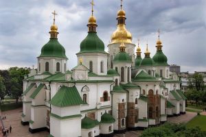 Unión Europea advirtió que Rusia destruye a propósito el patrimonio cultural ucraniano