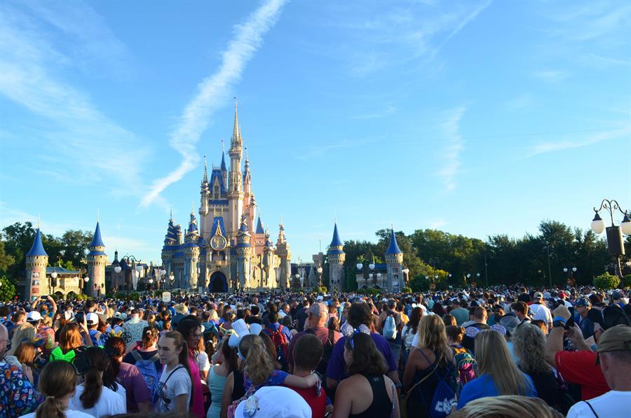 El gobernador de Florida pide al Congreso de EEUU el fin del autogobierno de Disney