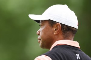 Tiger Woods sufre nueva lesión y abandona el Masters en Augusta
