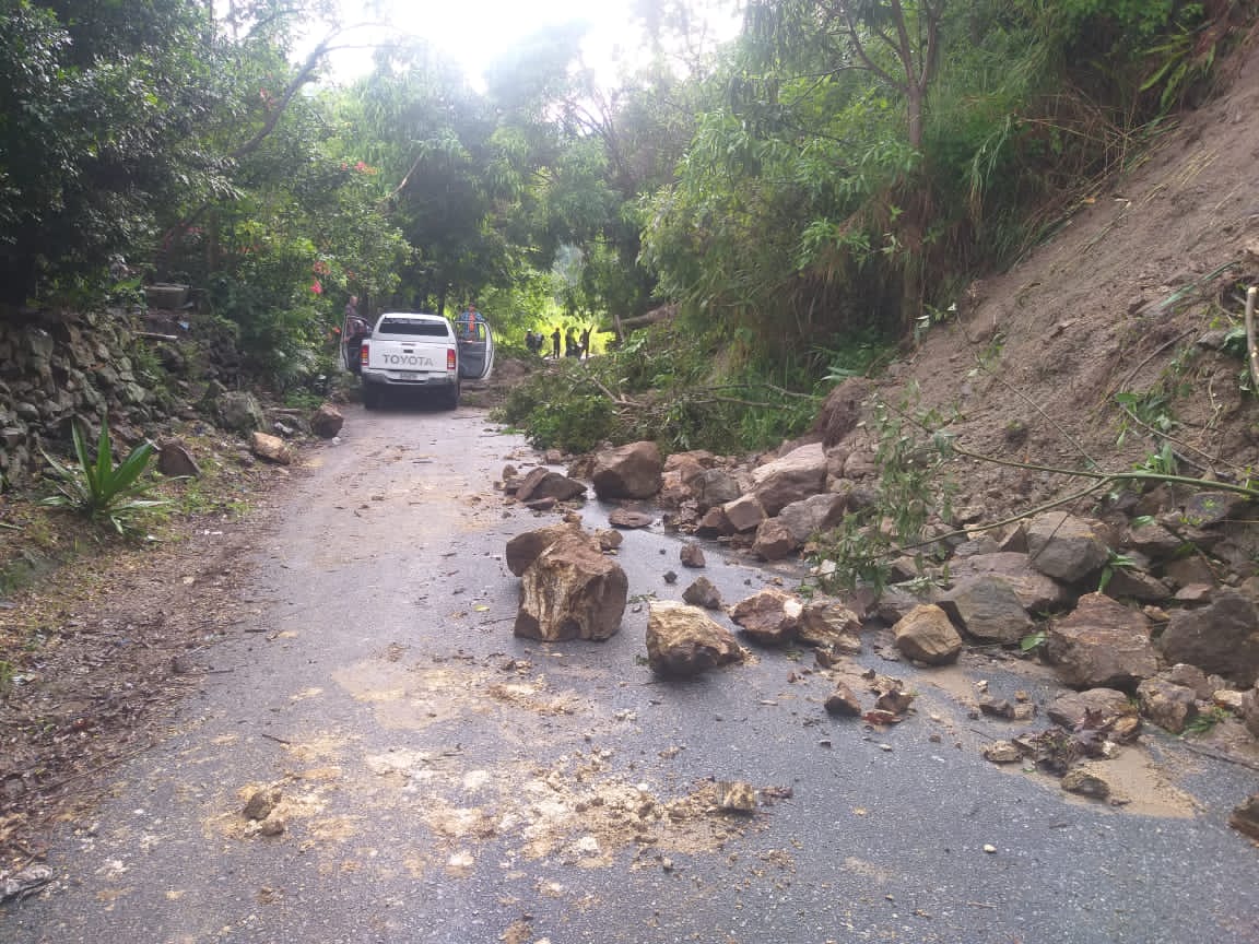 Emergencia en Mérida: intensas lluvias en Tovar dejan un fallecido y vías intransitables (VIDEOS)