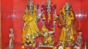 Ladrones aterrorizados devolvieron objetos sagrados que habían robado de un templo hindú