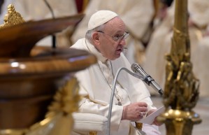 El papa Francisco pide rezar para acabar con “la locura” de la invasión y el sufrimiento de los ucranianos