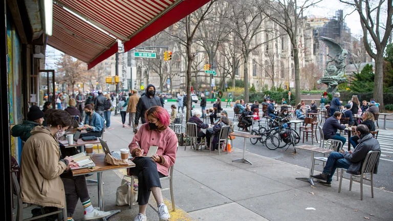 Nueva York planea mantener el estilo de vida al aire libre después de la pandemia