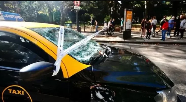 Quién es Luana Bichiet, la joven francesa que murió en Argentina tras ser atropellada por taxista que sufrió un ACV