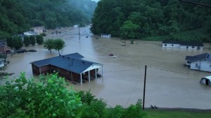 “Cientos perderán sus casas”: Kentucky sufre unas de las inundaciones más devastadoras de su historia