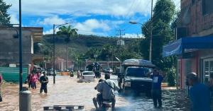 Santa Elena de Uairén “recupera la luz” luego que 80% de la población quedara bajo las aguas