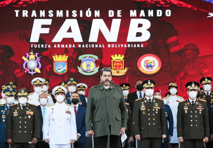 Maduro movió sus fichas entre los Comandantes de la Redi