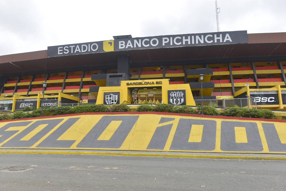 Ecuador y Conmebol sellan convenio para final única de la Libertadores 2022