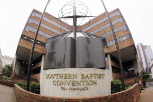 La mayor iglesia protestante de EEUU es investigada por presuntos abusos sexuales