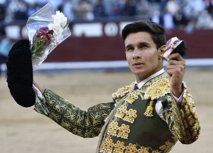 EN VIDEO: Así fue la cornada que sufrió un torero y que lo dejó al borde de la muerte