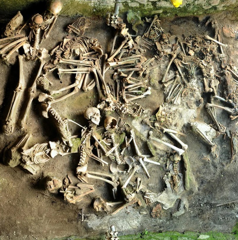 Sangre evaporada y estallidos de cráneo: la terrible muerte de las víctimas de la erupción del Vesubio