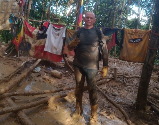 Migrante venezolano salvó a once compañeros de morir ahogados en la selva del Darién (Video)