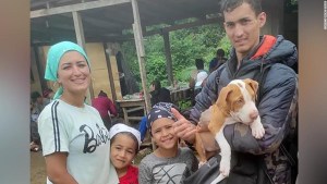Diez países y un pitbull: el angustioso viaje de una familia venezolana a Nueva York