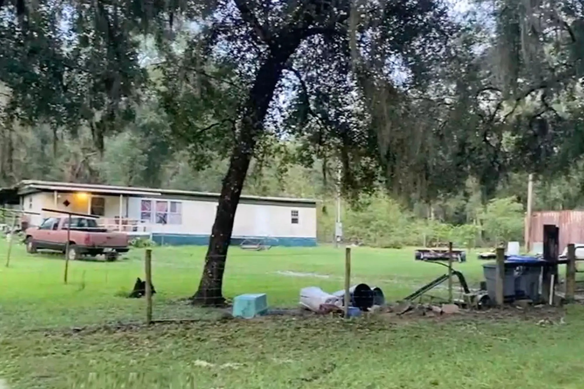 Repartidora quedó en condición crítica al ser mutilada por varios perros en Florida