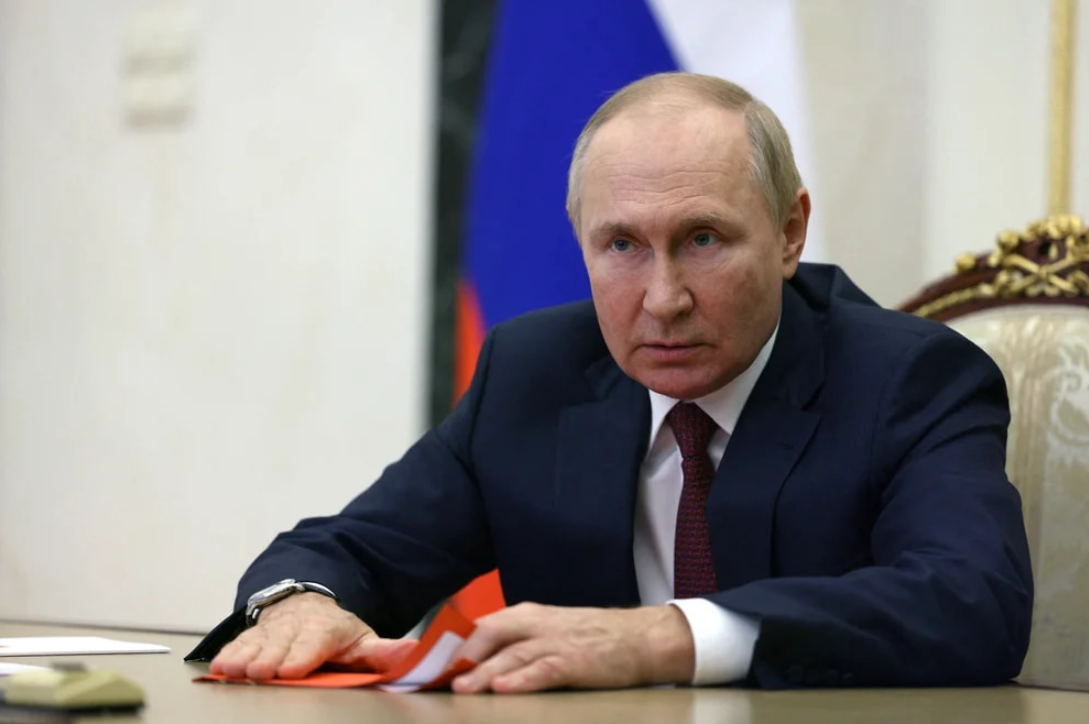 Putin llama a evacuar Jersón mientras Kiev intenta descifrar su próximo movimiento