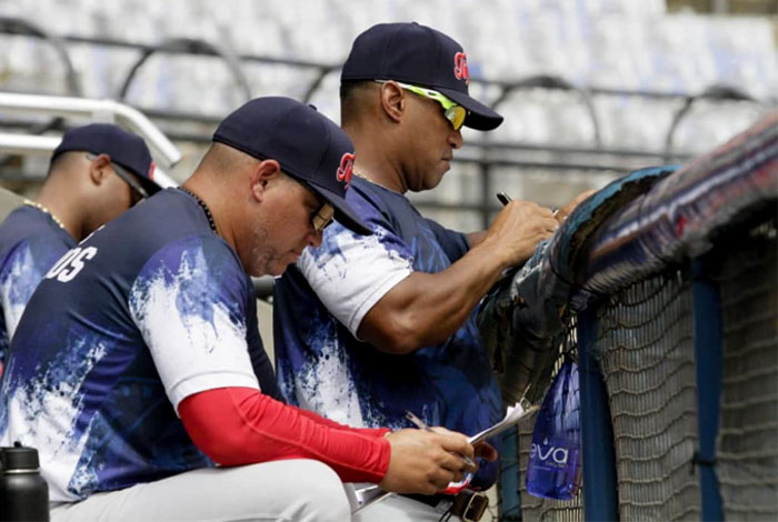 Despedido Jackson Melián y cuerpo técnico de Tigres de Aragua (Comunicado)