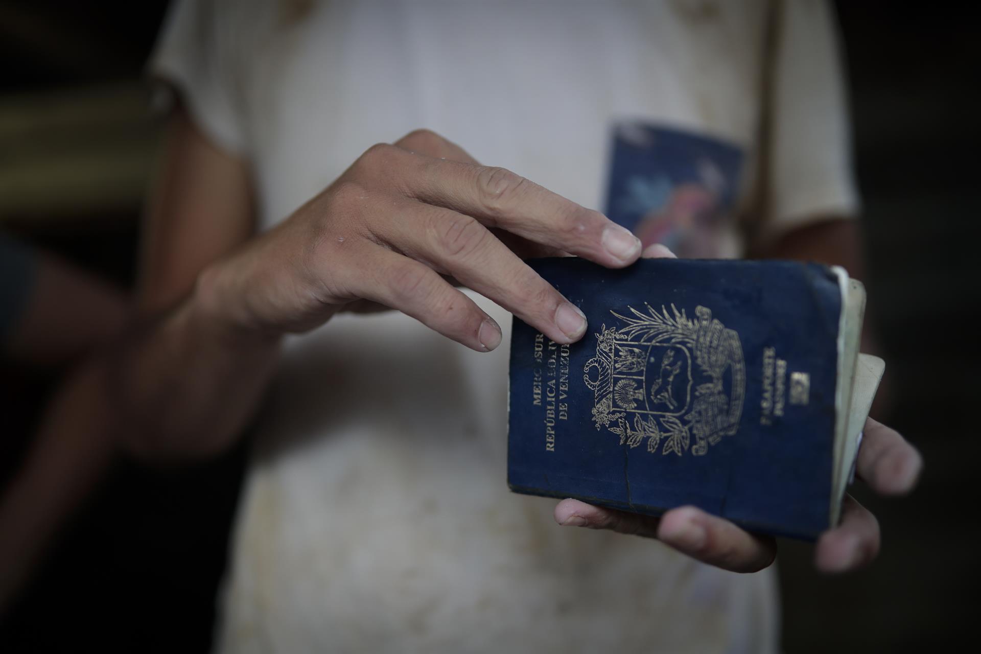 ¿A cuántos países del mundo se puede ingresar con el pasaporte venezolano sin visa?