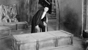 Bela Lugosi, el actor devorado por su personaje: adicciones, caída y su entierro vestido como Drácula