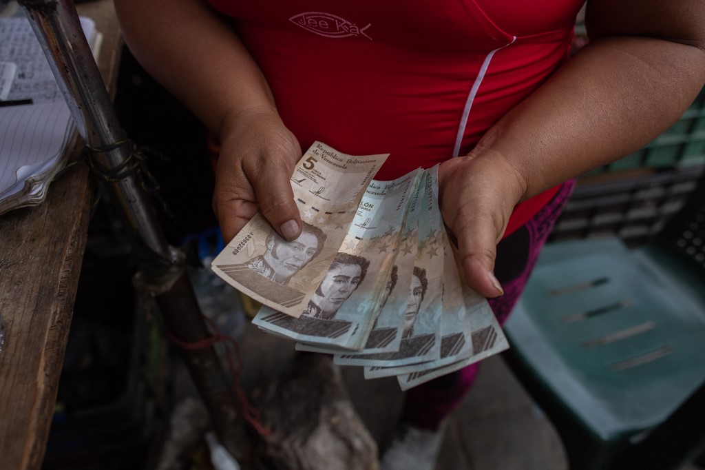 Alternativas de financiamiento aparecen en una Venezuela con sed de crédito