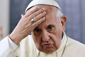 Cómo se trata la infección pulmonar que padece el papa Francisco, según expertos