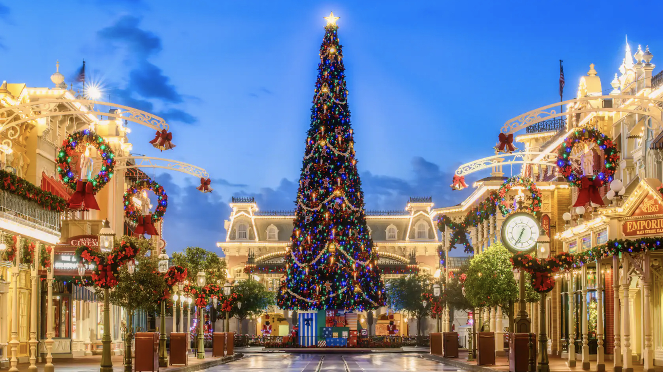 ¿Qué preparan Disney World y Universal Studios para la Navidad y el Año Nuevo?