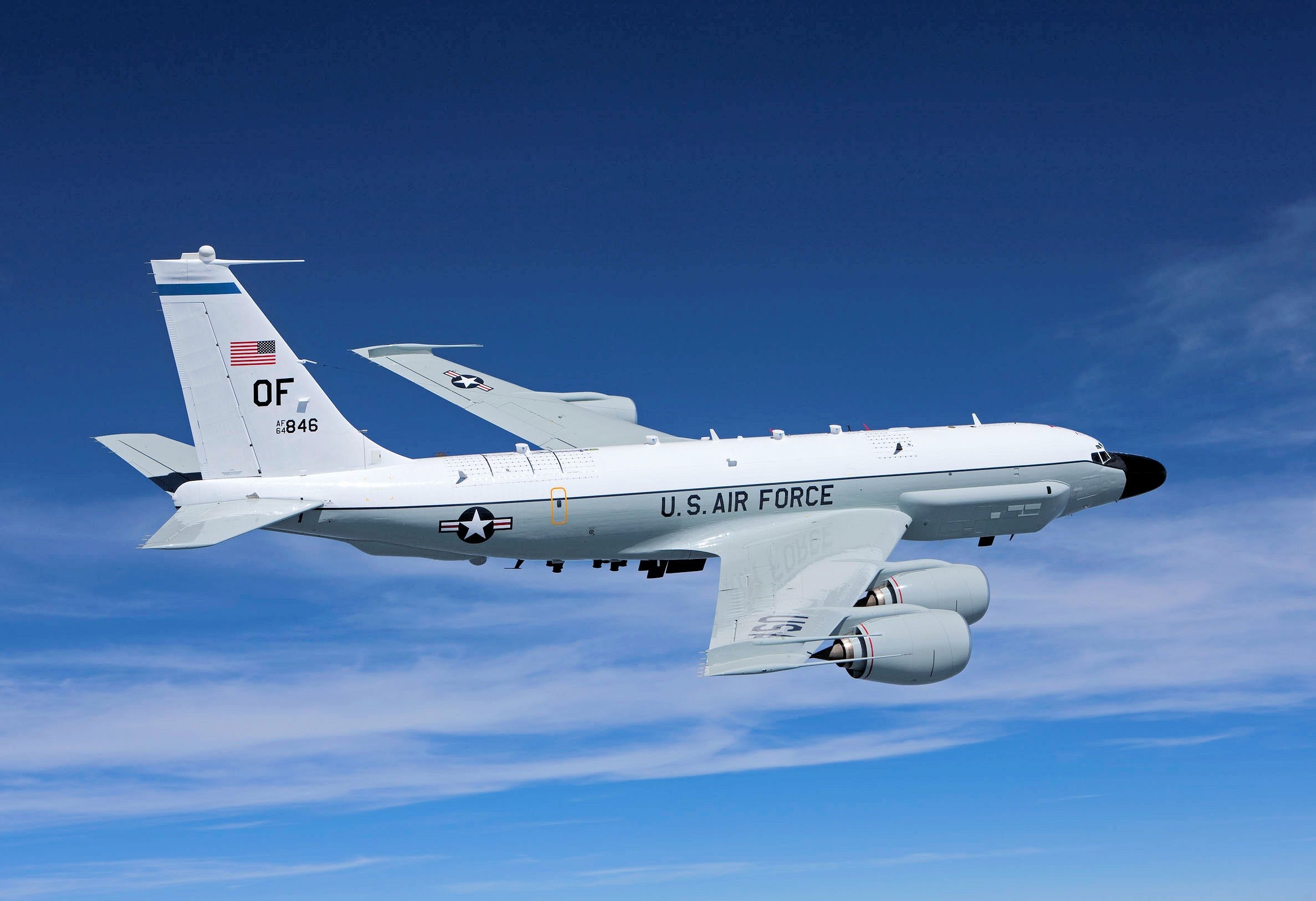 Avión militar de EEUU patrulló límites del espacio aéreo venezolano