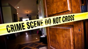 Misterio en Massachusetts: Dos niños hallados muertos mientras que su madre y un bebé estaban inconscientes